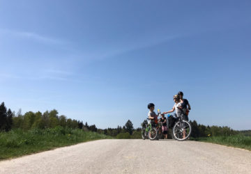 Fahrradtour mit Kindern: 11 Tipps für stressfreien Urlaub auf Rädern www.chezmamapoule.com-5