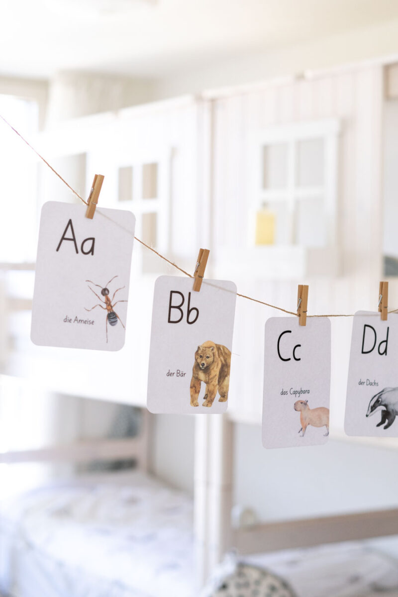  Buchstaben Vorlagen: Neue Printables in unserer digitalen Bibliothek Illustration 